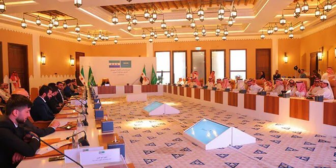 وزير الاقتصاد يبحث مع رجال أعمال سوريين وسعوديين تعزيز الاستثمار وتذليل العقبات