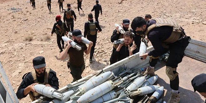 حمص: الأمن الداخلي يضبط سيارة محملة بصواريخ غراد وذخائر كانت معدة للتهريب