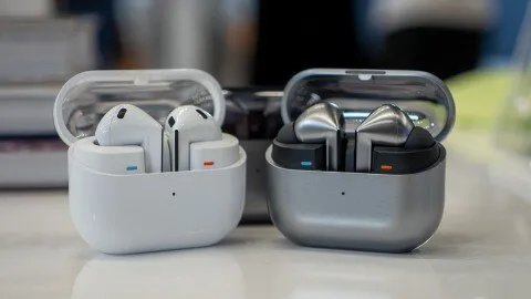 سامسونغ تحدث ثورة في عالم السماعات اللاسلكية بإطلاق Galaxy Buds 3 FE بتصميم مستوحى من AirPods وتقنيات ذكاء اصطناعي