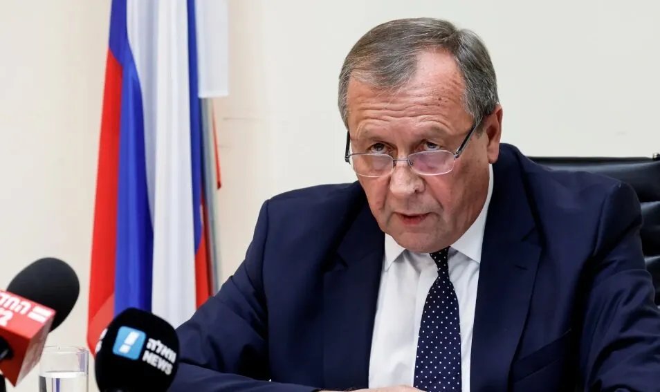 السفير الروسي: موسكو تدعم وحدة الأراضي السورية واستقرارها وتؤكد على أهمية الحوار مع إسرائيل