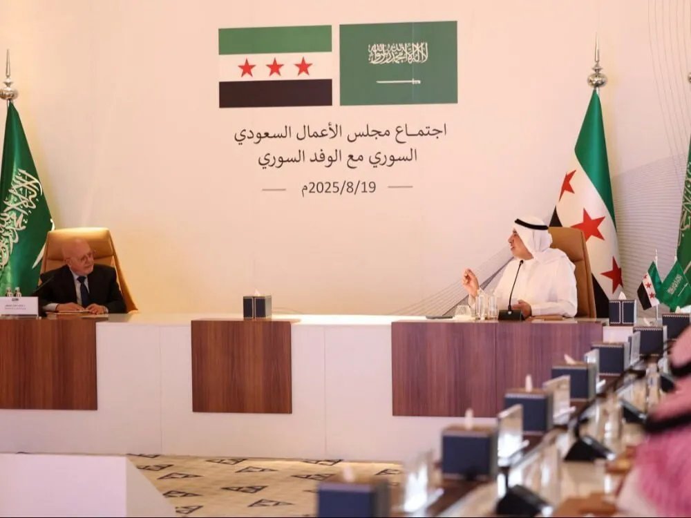 وزير الاقتصاد السوري يبحث تعزيز التعاون مع رجال أعمال سعوديين في الرياض