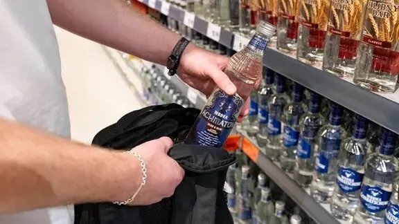 ألمانيا: ارتفاع حاد في سرقات المتاجر يجبر التجار على الاستعانة بحراس أمن واللصوص يتطورون