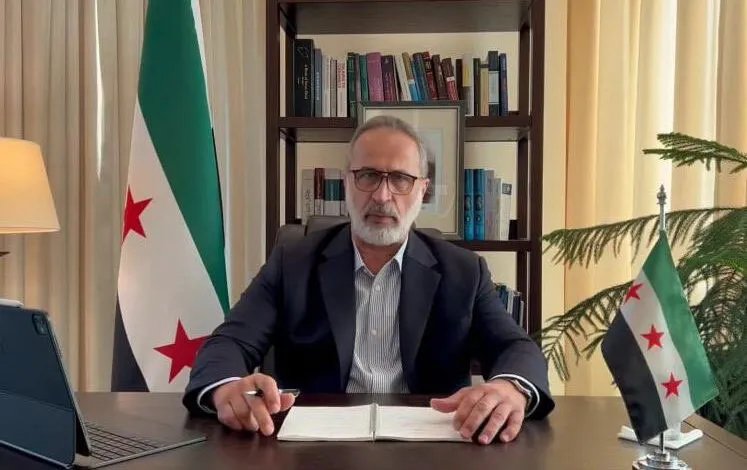 معاذ الخطيب يحذر: "سورية في خطر" ويطرح رؤية لمعالجة الأزمة