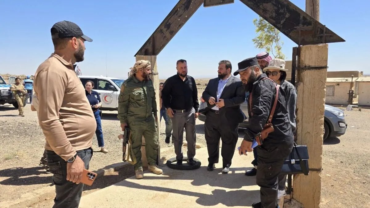 الحكومة السورية تنفي انسحاب قواتها من قرى السويداء وتكشف تفاصيل حول الممر الإنساني