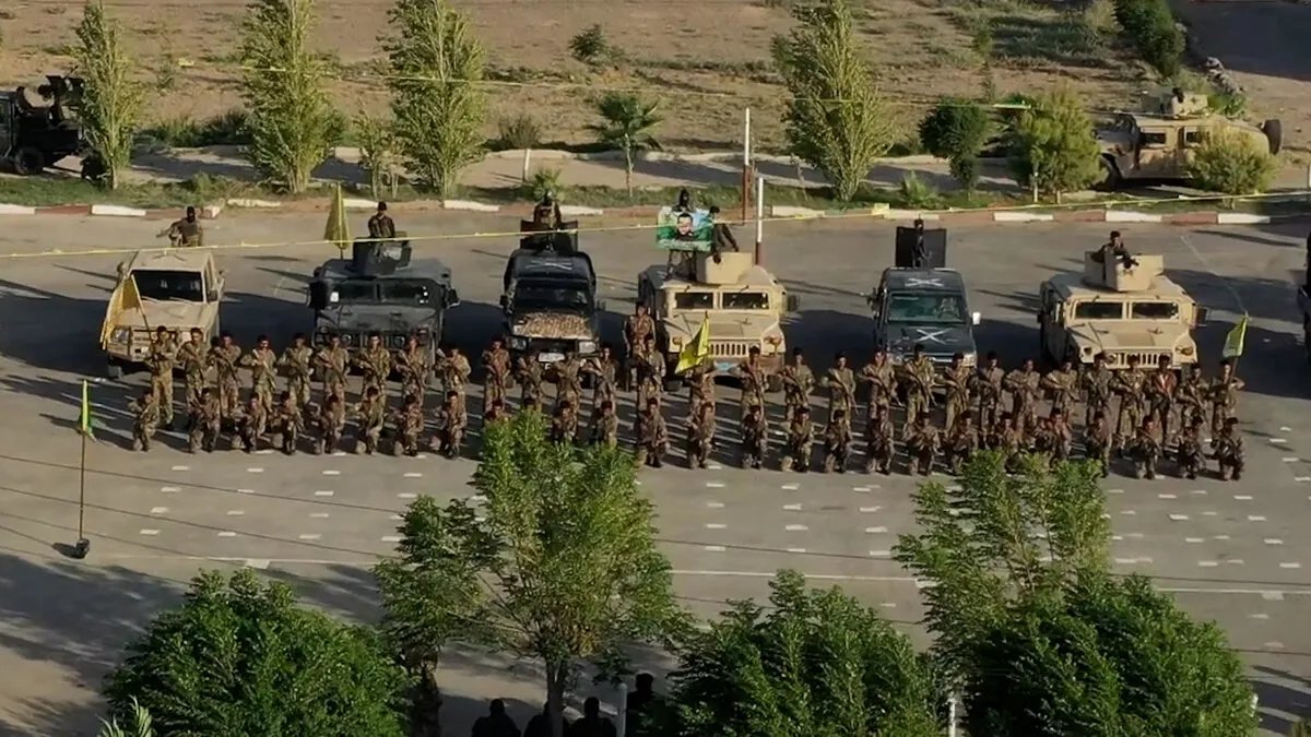 قسد تعزز صفوفها: انضمام مقاتلين جدد من أبناء دير الزور بعد إتمام دورة تدريبية