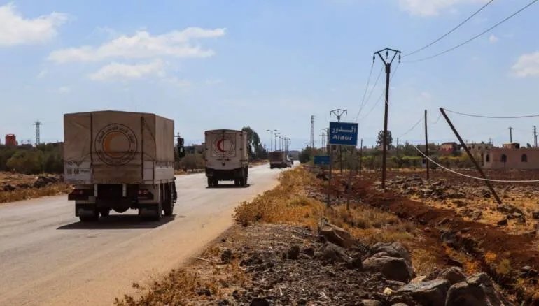 السويداء تحت وطأة الحصار الداخلي: كيف يعيق الهجري حركة التجارة ووصول المساعدات؟