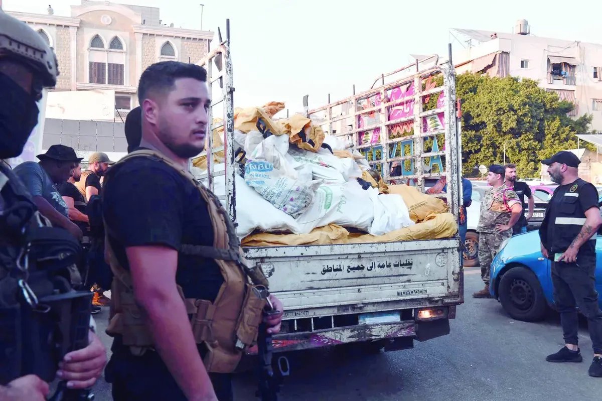 لبنان: حركة فتح تسلم أسلحتها الثقيلة في مخيم برج البراجنة للجيش اللبناني