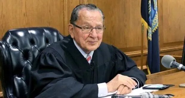 فرانك كابريو: قاضٍ جعل من العدالة الإنسانية نهجًا عالميًا