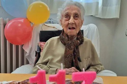 إثيل كاترهام: البريطانية المعمرة تحتفل بعيد ميلادها الـ 116 وتصبح عميدة سن البشرية