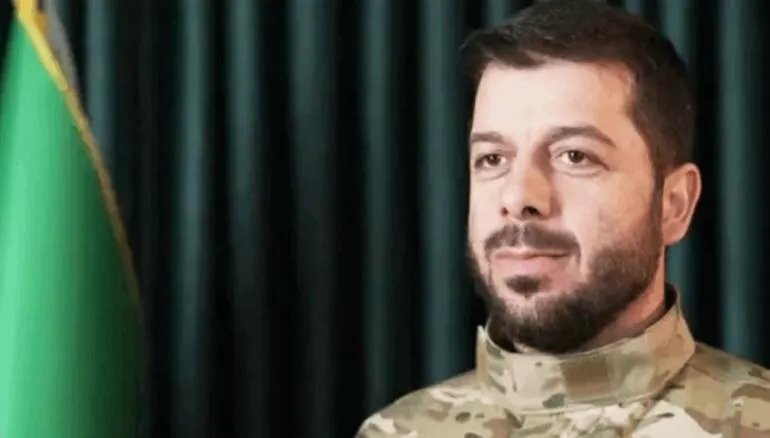 الداخلية السورية تتعهد بتأمين خطوط إمداد غذائية آمنة إلى السويداء بعد توقف التجار