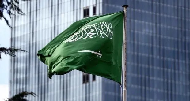 السعودية تدرس تسديد ديون سوريا للبنك الدولي: خطوة نحو إعادة الإعمار؟
