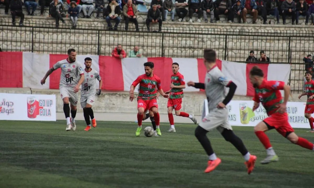 الدوري السوري يعود بنظام جديد وملاعب محايدة: تفاصيل التعديلات والتحديات التي تواجه الكرة السورية