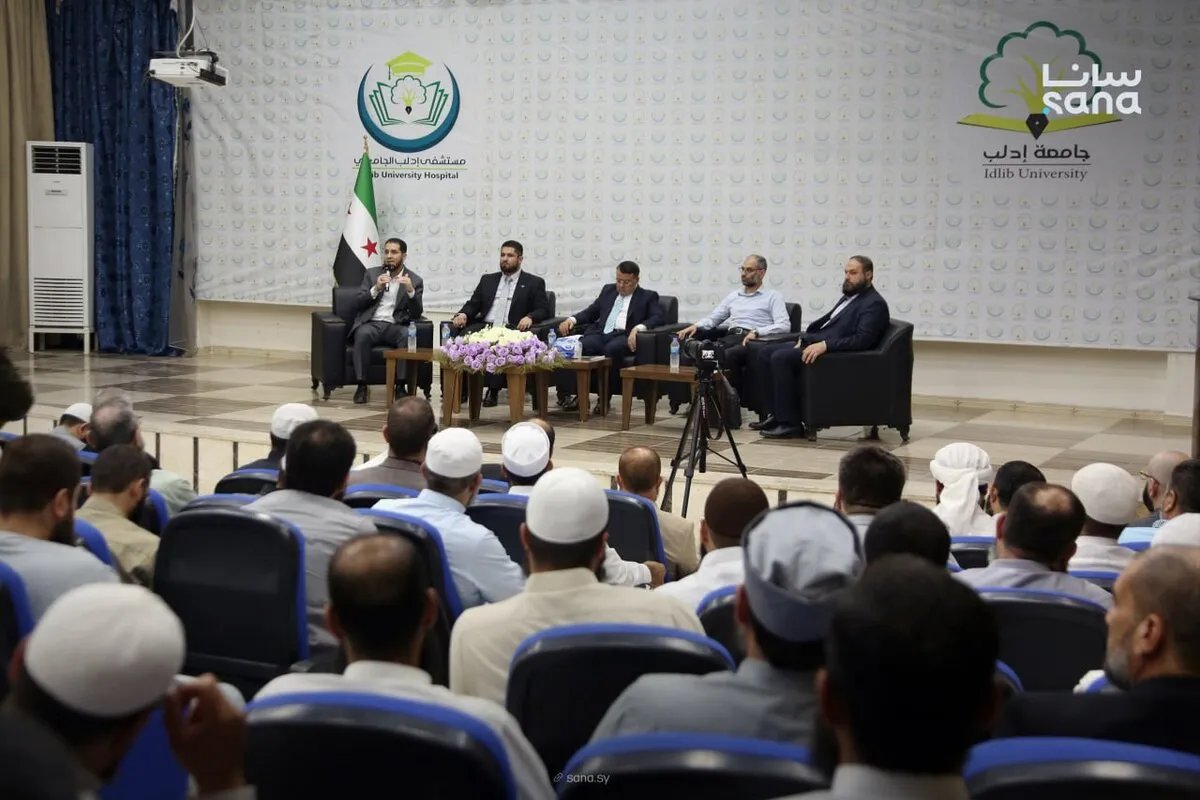 حوار بين خطباء المساجد في إدلب برعاية رسمية وشعبية
