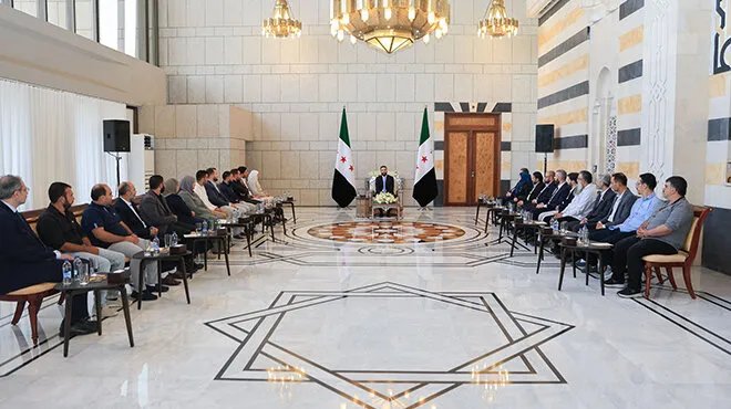 الرئيس الشرع يستقبل ناجين من مجازر الكيماوي ويؤكد على محاسبة المسؤولين