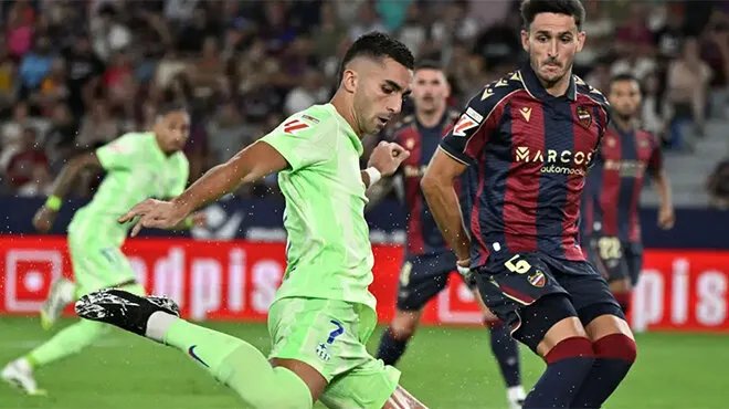 ريمونتادا مثيرة: برشلونة يحول تأخره بهدفين إلى فوز على ليفانتي في الدوري الإسباني