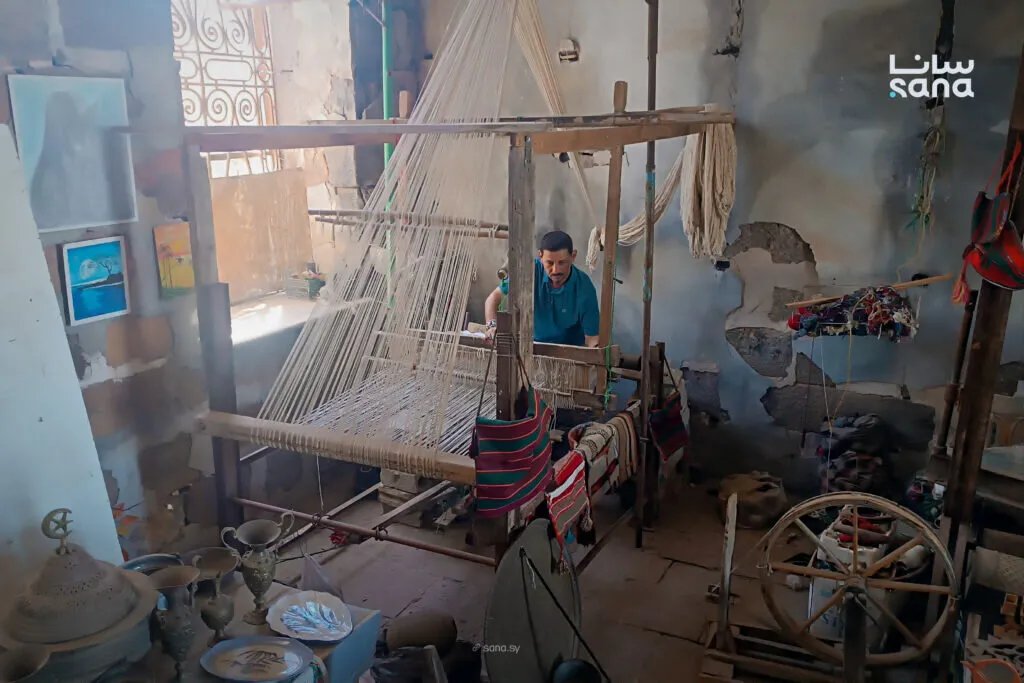 حرفة البُسُط والسجاد اليدوي في حوران: صمود في وجه التحديات وتراث يتوارثه الأجيال