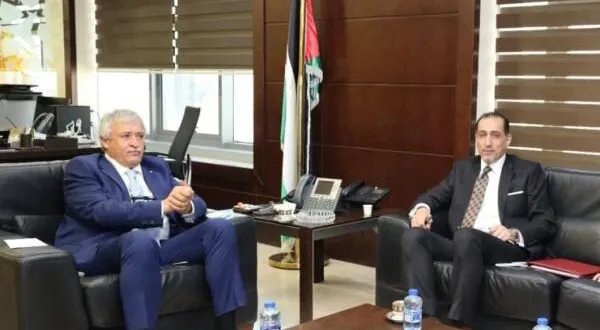 الأردن وسوريا تبحثان تسهيل حركة النقل وتذليل العقبات أمام الشاحنات