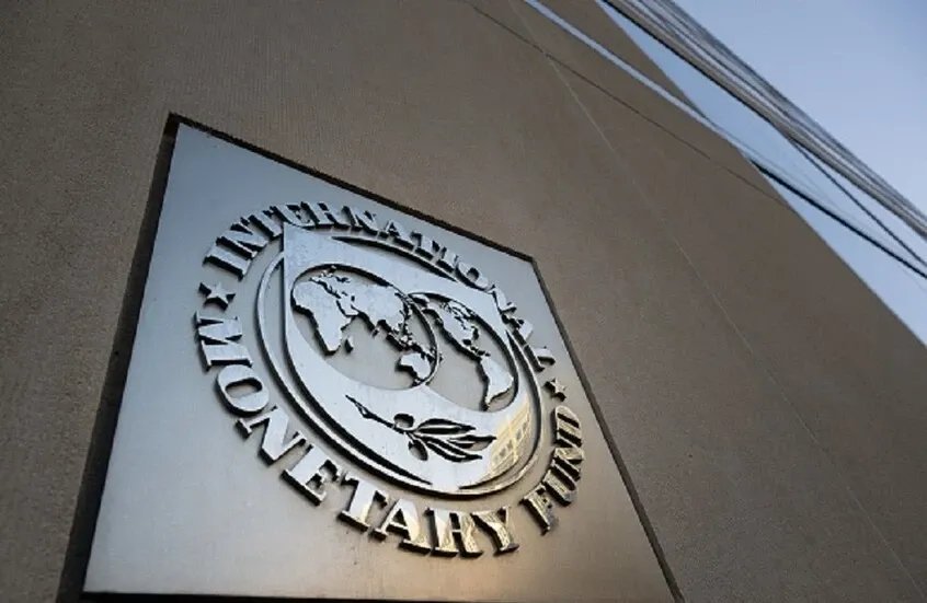 السعودية تخطط لسداد ديون سوريا للبنك الدولي تمهيداً لإعادة الإعمار