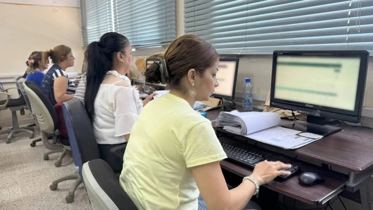 معلمو طرطوس المتعاقدون يشتكون من عدم تجديد العقود: قلق بشأن الاستقرار الوظيفي