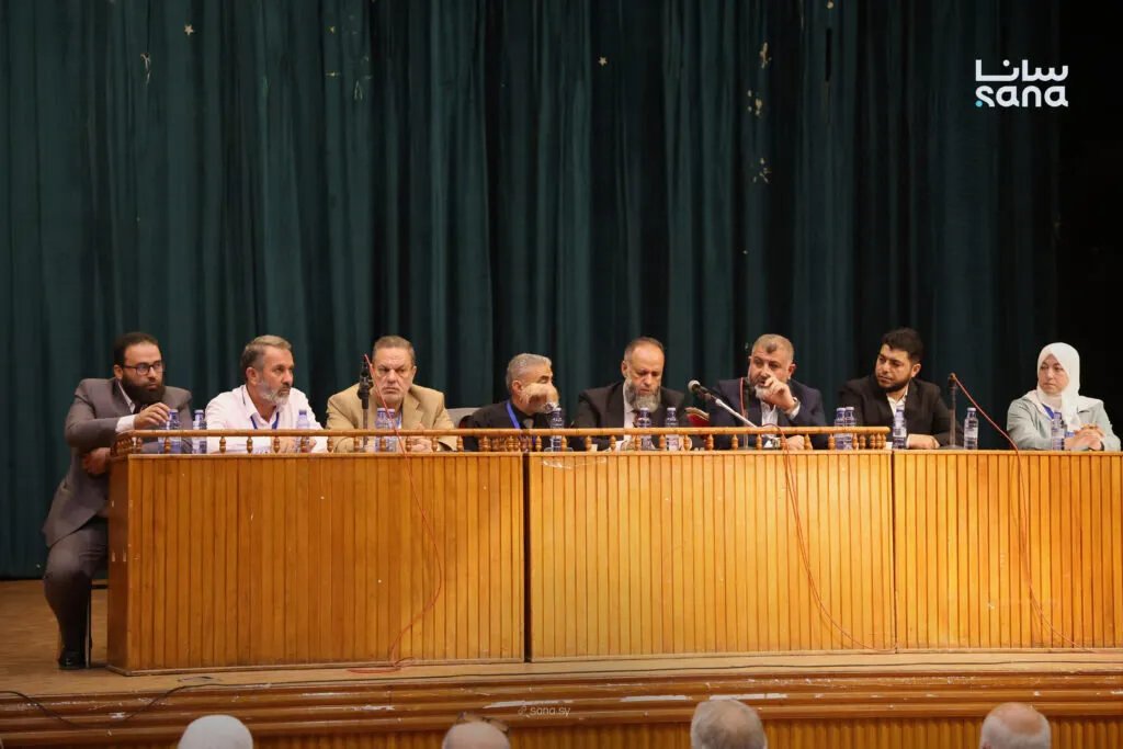 محافظ درعا يطلق حملة "أبشري حوران" لإعادة الإعمار ويدعو السوريين للمشاركة