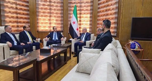 وزير النقل يبحث مع الاتحاد العربي للإنترنت تسريع التحول الرقمي في قطاع النقل