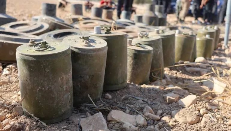 الأمن الداخلي يكشف عن بئر ألغام في ريف حمص ويحذر المواطنين