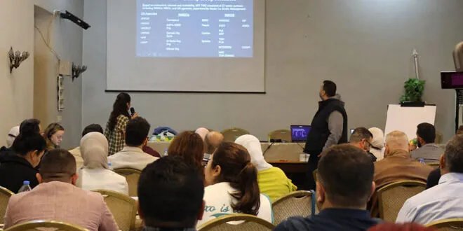 وزارة التربية تبحث سبل تطوير التعليم غير الرسمي وإعادة الطلاب المتسربين للمدارس