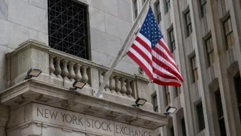 الخزانة الأمريكية تحذف لوائح العقوبات على سوريا من مدونة القوانين الفيدرالية: التنفيذ الثلاثاء