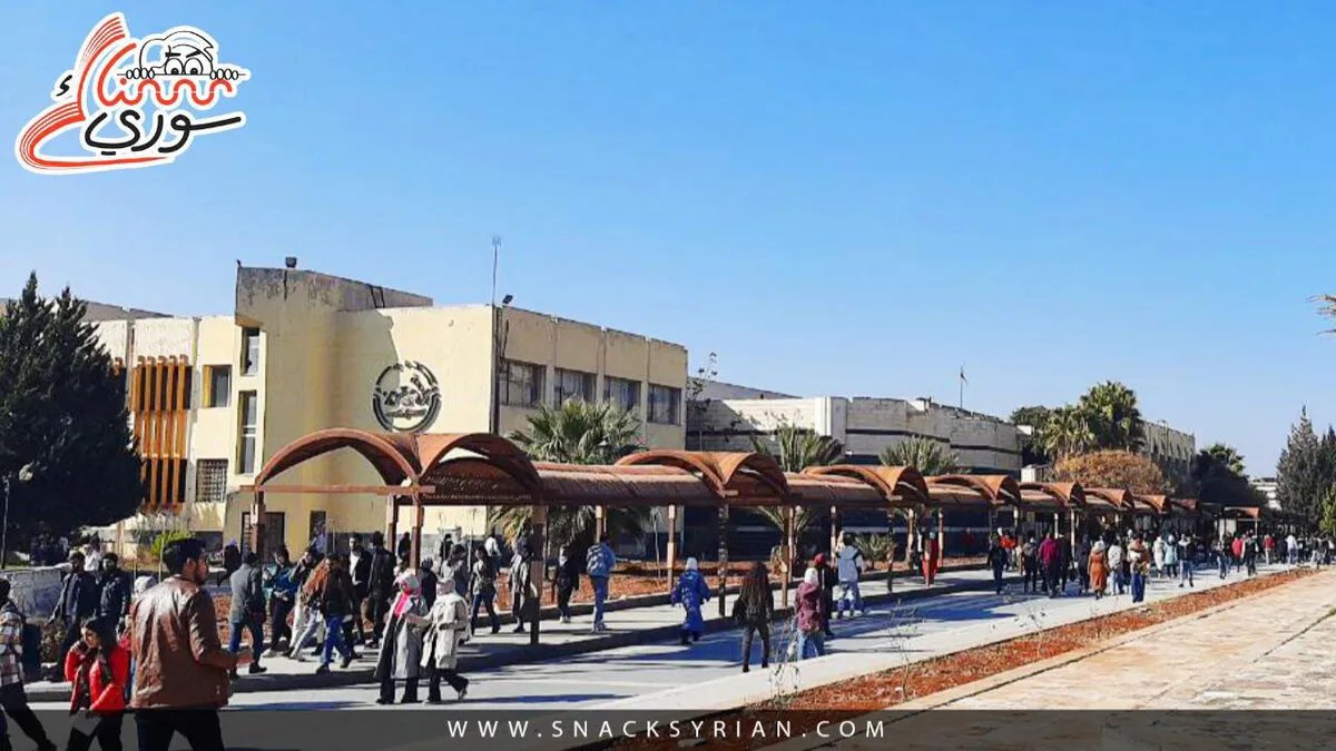 وزير التعليم العالي يبشر الطلاب بمرسوم رئاسي للترفيع الإداري يشمل الجامعات الحكومية والخاصة