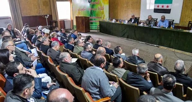 السورية للحبوب تبحث تسهيل استلام القمح من الفلاحين وتذليل العقبات