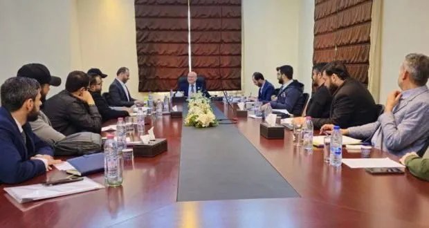 وزير النقل يبحث خطط تطوير قطاع النقل وتقديم حلول عاجلة للتحديات