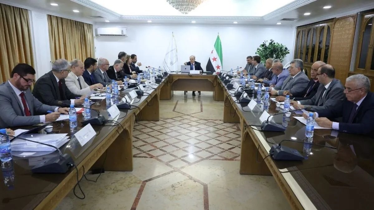 تجميد المطالبات المالية بحق الموفدين السوريين حتى عام 2026