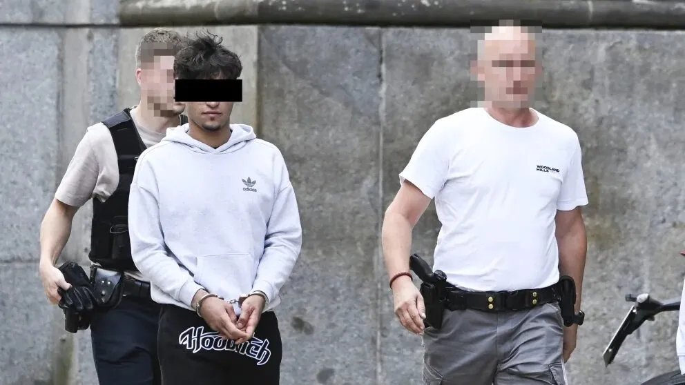 ألمانيا: إعادة اعتقال سوري متهم بالاعتداء على سائح أمريكي دافع عن فتيات في دريسدن