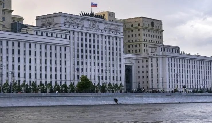 الدفاع الروسية تعلن السيطرة على بلدة بيرفويه مايا وتكبيد القوات الأوكرانية خسائر فادحة