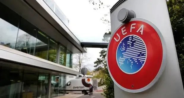 يويفا يكشف عن الكرة الرسمية الجديدة لدوري أبطال أوروبا بتصميم مستوحى من السماء