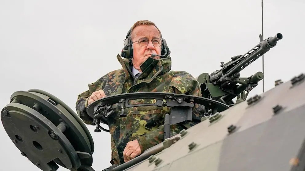 ألمانيا تتجه نحو إعادة الخدمة العسكرية الإلزامية مع حوافز مالية للمجندين