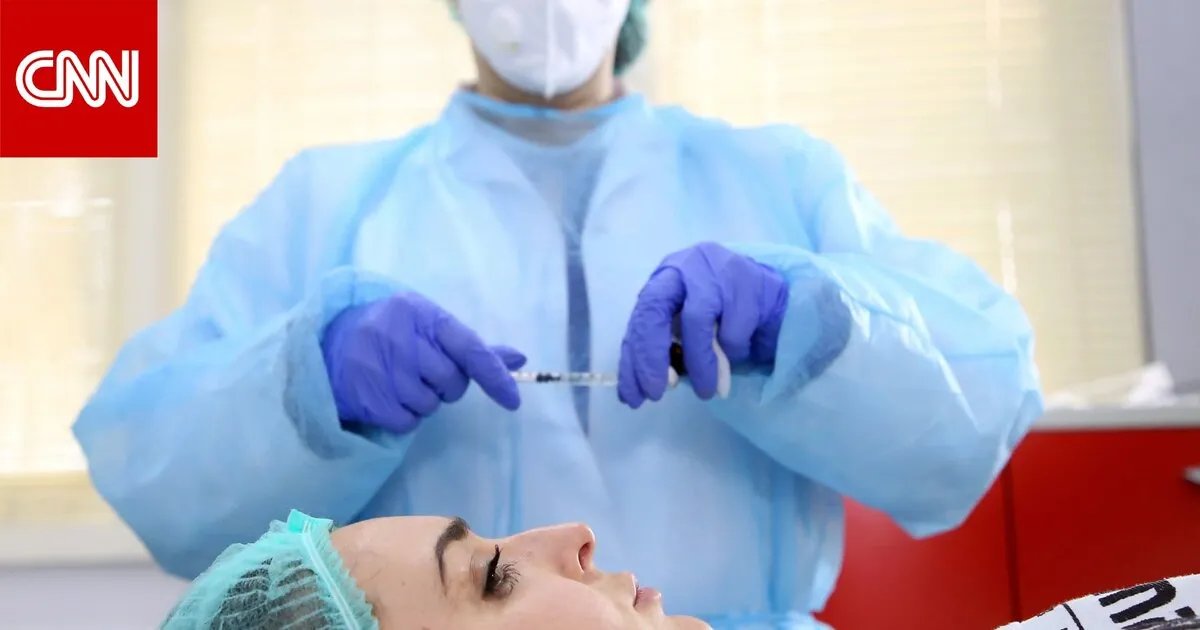 أسرار النجمات لبشرة متألقة: طبيبة جلد تكشف الروتين المثالي