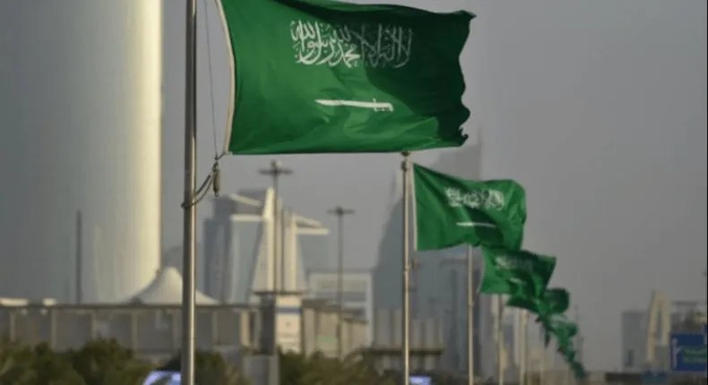 حجاج سوريون عالقون في السعودية يطالبون بتسهيل العودة إلى الوطن