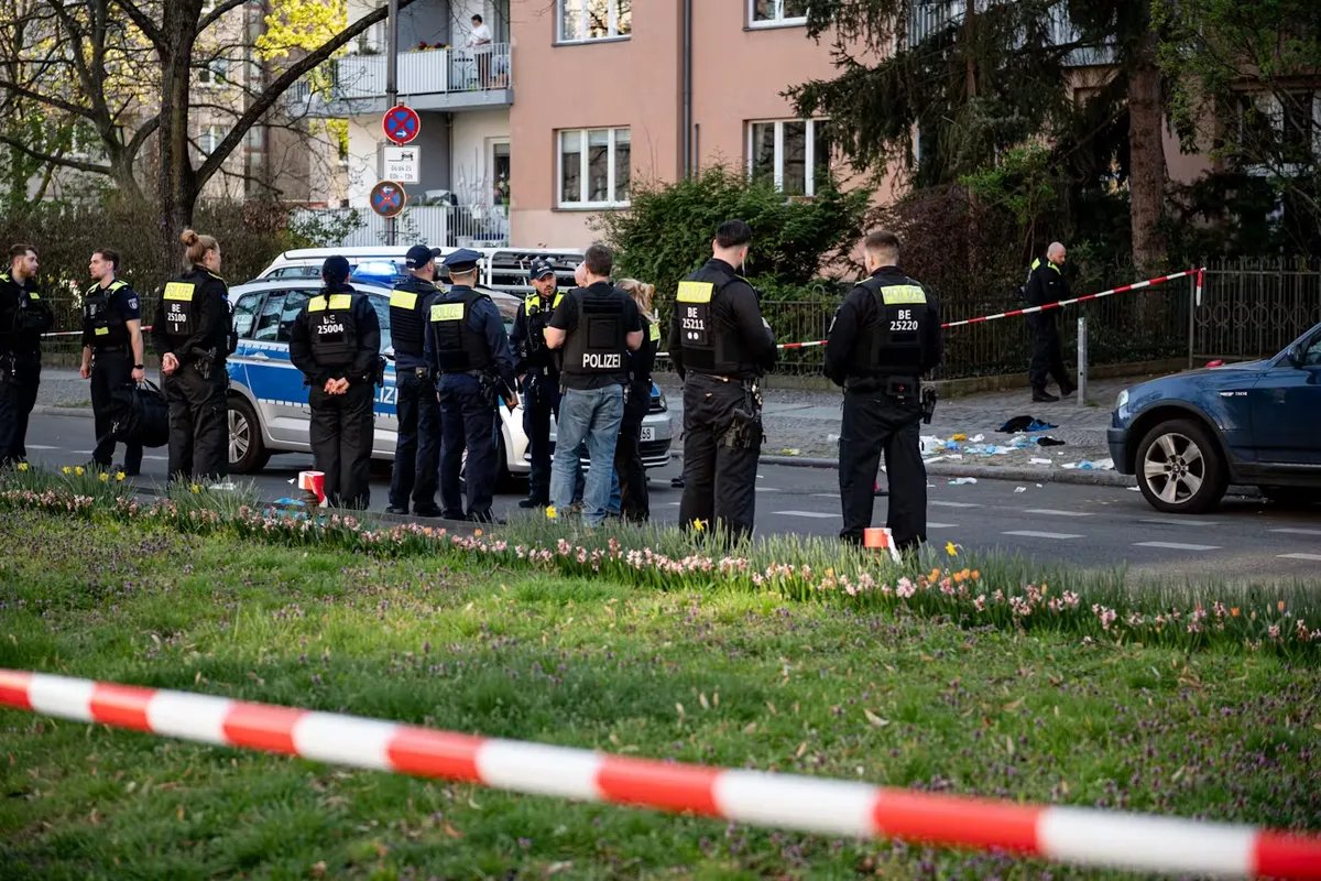 مقتل سوري برصاص الشرطة في برلين بعد طعنه شاباً ألمانياً في محطة مترو