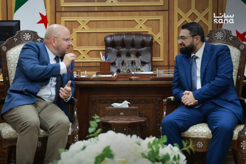 وزير العدل السوري يبحث معهد فالينبرغ السويدي تطوير آليات العدالة في دمشق