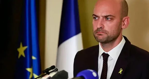 باريس ولندن وبرلين تفعل آلية الزناد ضد إيران.. طهران تتوعد برد حاسم