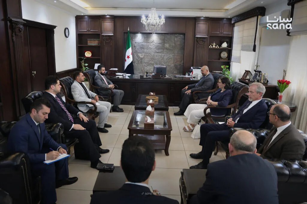 الحكومة السورية ومنظمة الهجرة الدولية تتفقان على دعم عودة اللاجئين وتطوير الخدمات