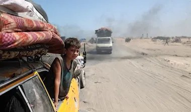 غزة تحت وطأة النزوح القسري: الغزيون يواجهون خيارات محدودة في ظل استمرار الحرب