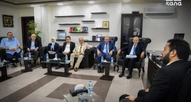 الاقتصاد السورية تبحث مع صناعيي دمشق آليات دعم الإنتاج وحماية المستهلك