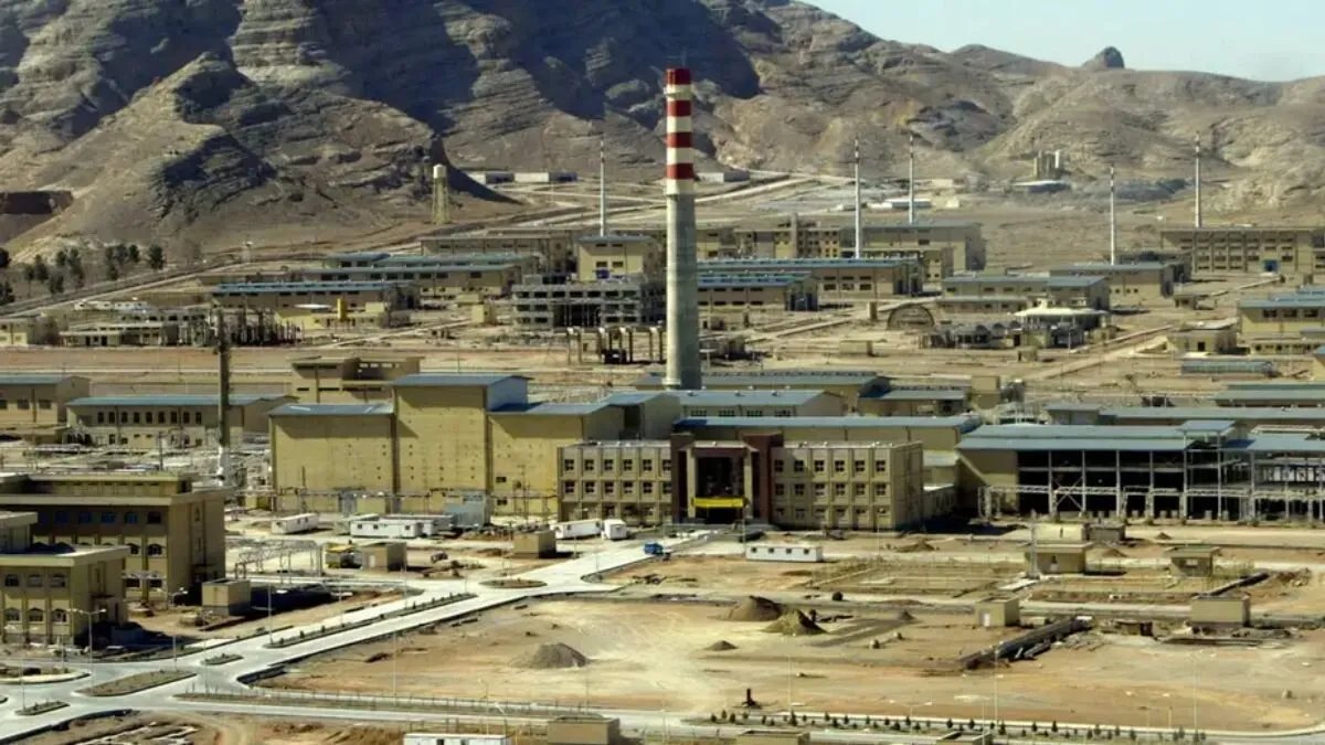 إيران تهدد بالانسحاب من معاهدة حظر الانتشار النووي بعد المهلة الأوروبية