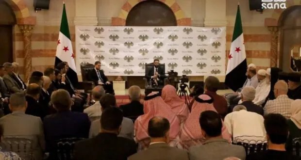 الرئيس الشرع يؤكد على دور وجهاء حماة في تعزيز الوحدة الوطنية والتنمية