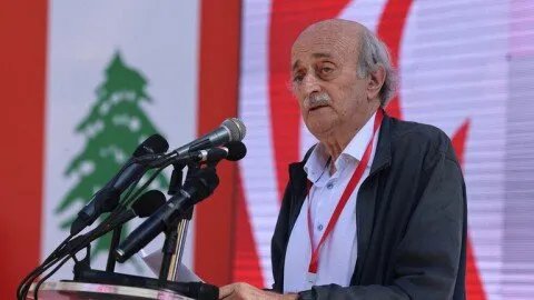 جنبلاط ينتقد المقترحات الأمريكية بشأن سلاح حزب الله ويؤكد على ضرورة تحرير الأراضي المحتلة