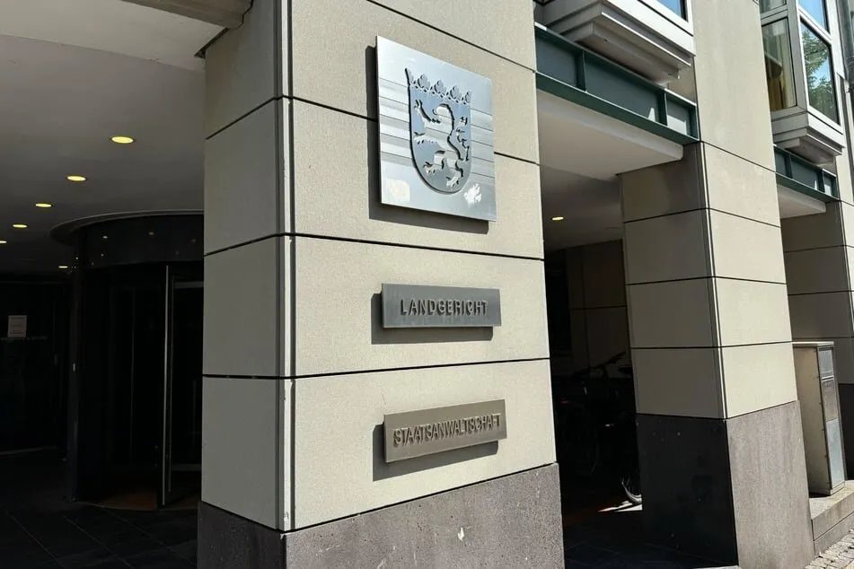 ألمانيا: محاكمة أم بتهمة قتل رضيعها ووضعه في مجمد