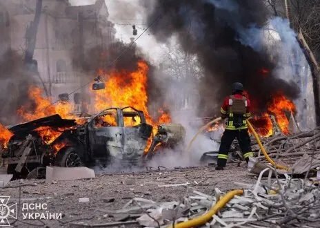 روسيا تشن هجوماً مكثفاً على أوكرانيا مخلفة قتلى وجرحى وحرائق، وواشنطن توافق على صفقة لدعم أنظمة باتريوت