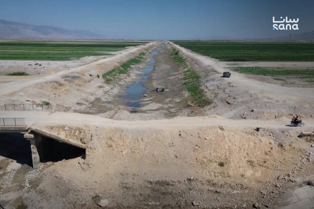 نهر العاصي يواجه جفافاً تاريخياً في الغاب: الزراعة والثروة السمكية في خطر
